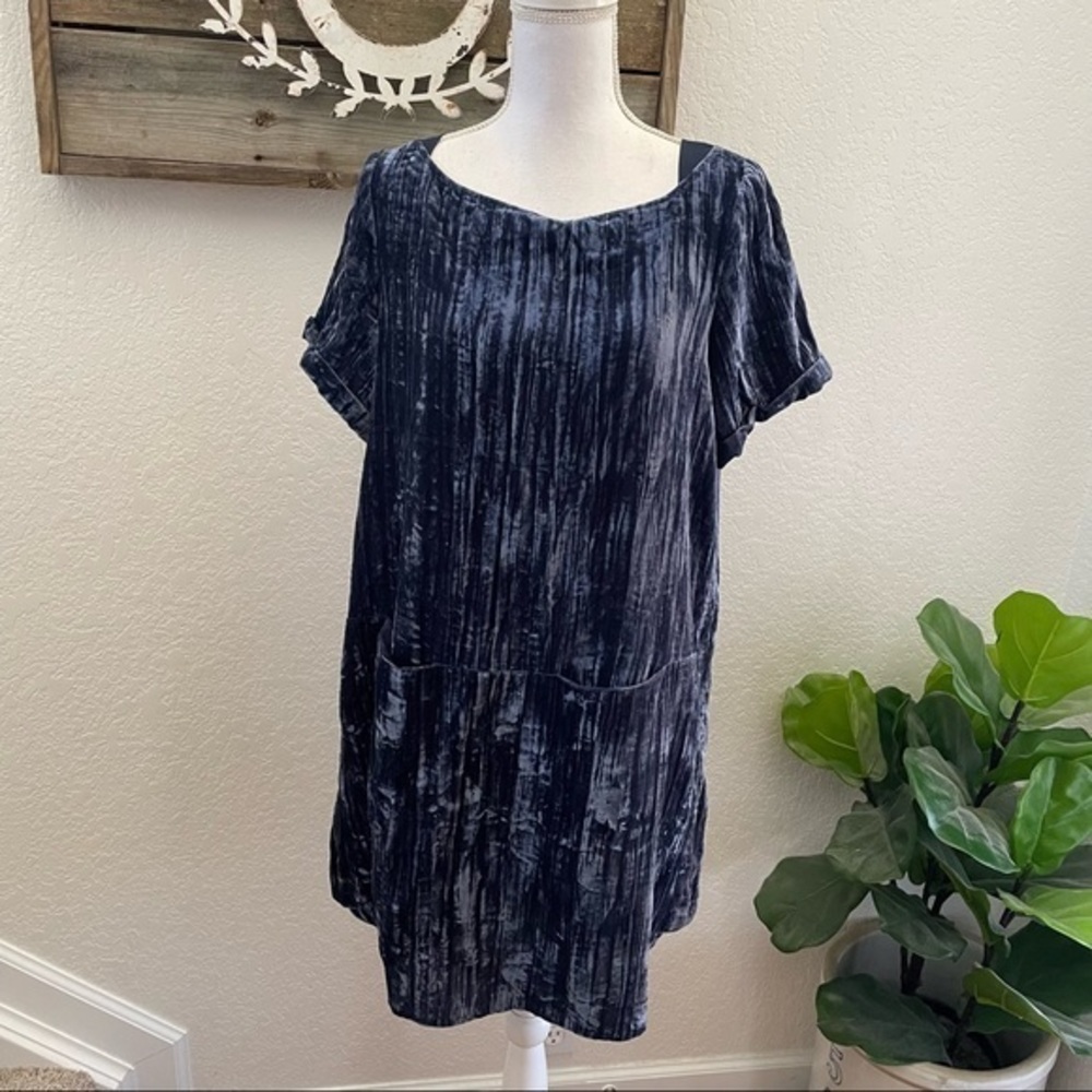 Anthropologie Floreat blue crushed velvet mini dress size M